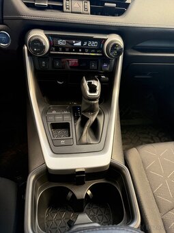 TOYOTA RAV4 Hybrid FWD - 9