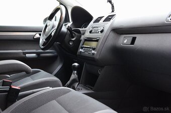 Volkswagen Touran 1.6 TDI Panorama - 9