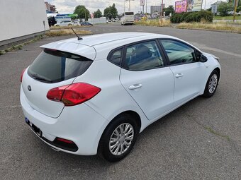 Kia ceed 2015 1.4crdi 66kw Možné splátky ✅ - 9