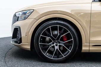Audi Q8 - 9