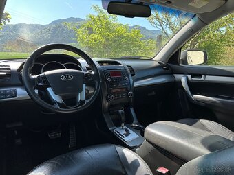 Kia Sorento 4x4 2.4 LPG 128kw koža automat - 9