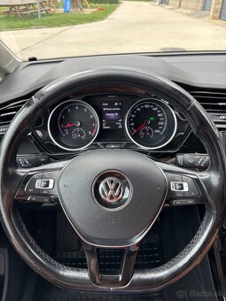 Volkswagen Touran Highline 1.8 TSI DSG BMT - 9