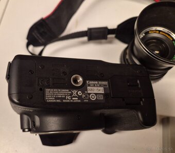 Nabíjačka a baterie Canon - 9