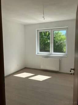 Predám 3 izbový byt - novostavba Ladce - 9