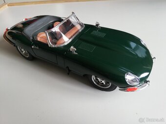 1:18 Jaguar E Type cabrio - 9