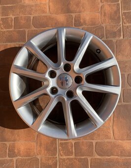 Hliníkové disky Seat 5x112 R16 - 9