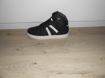 Predam uplne nove GORE TEX moto topanky znacky HELD - 9