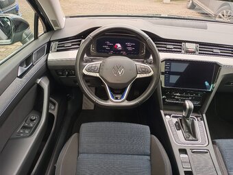 VW Passat B8 GTE Variant 1.4TSI 160kW DSG - záruka Autodraft - 9