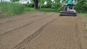 Služby - Mininakladač / Pôdna fréza / Zakladač trávnika - 9