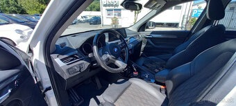 BMW X1 xDrive 18d A/T - 9