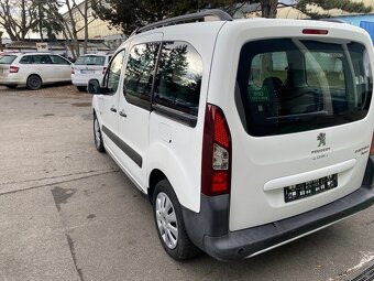 PEUGEOT PARTNER 1.6 HDI - 9