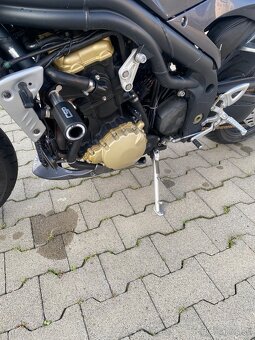 Triumph Speed Triple 1050 - 9