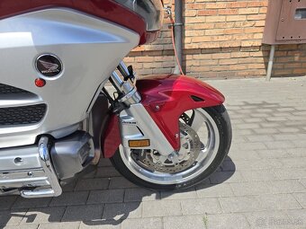 Honda GL1800 - 9