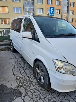Mercedes Vito 2012, 9 miest - 9