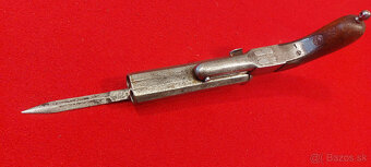 PIŠTOL S BAJONETOM - 9