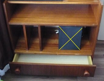 stolíky, polička... - 9