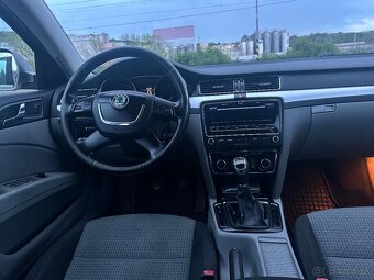 Škoda Superb II 2.0 TDI - 9