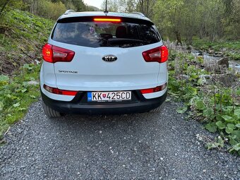 Kia Sportage 2.0 CVVT 4X4 - 9