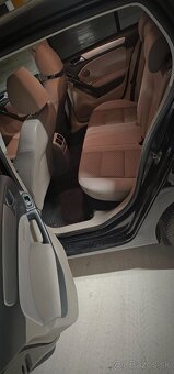 Volkswagen Golf 6 - 9