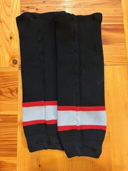 Hokejová výstroj, aj s taškou - 9
