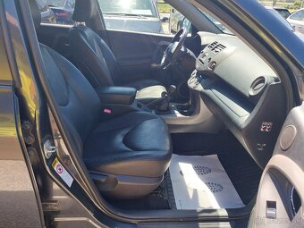 Toyota RAV4 2.2 D-4D 180 X - 9