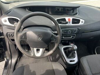 Renault Mégane Scénic 1.6 benzín - 9