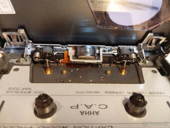 LG AHA C-680 Caption Walkman Full Logic - 9