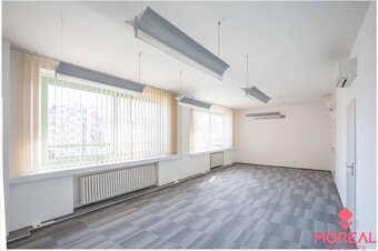 Prenájom kancelárie 24,79m2 na Nám. SNP, Staré Mesto - 9