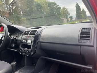 Volkswagen Polo - 9