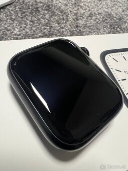 Apple Watch 7 45mm Midnight Sport Band - 9