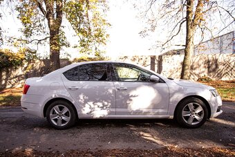 Škoda Octavia 2.0 TSI Ambition DSG - 9