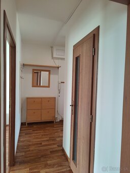 3izb.byt s výhladom na Vysoke Tatry v Poprade - 9