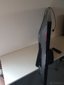 42" 107cm LG LED tv - 9