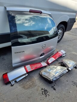 opel meriva A predné svetlá - 9