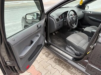 Škoda Fabia 1.9 TDi 96kw RS serviska - 9