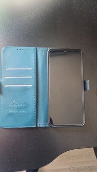 OPPO A17 / 64GB / RAM 4GB + 4GB - 9