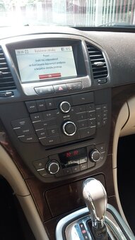 Insignia 4x4 sport - 9