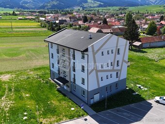 Šikovný 2 izbák s balkónom v novostavbe na Liptove "8… - 9