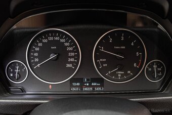 BMW Rad 3 Touring 320d 135kW M6 Pôvodný lak - 9
