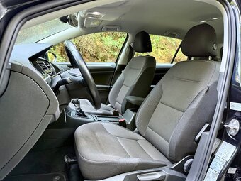 Volkswagen e-Golf,36kWh, SoH 91%,CCS,NAVI, s DPH 13 960,-EUR - 9
