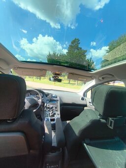 Peugeot 5008 1.6 HDI 80kw - 9