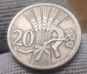 Československé 20 haliere. - 9