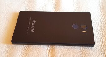 Predám  Vkworld  Mix Plus 5,5″ 4G  LTE - 9
