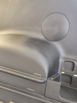 Oprava karoserii aut, leštenie svetiel, zvaranie plastov - 9