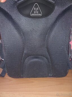 Školská taška s pandou - 9