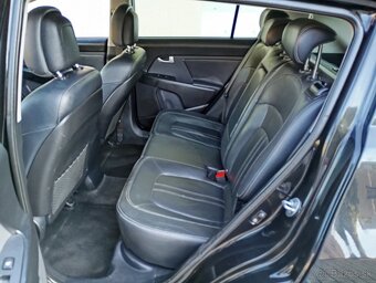 Kia Sportage 1.7CRDI - 9