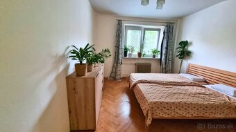 PREDAJ 3-izbového bytu v obľúbenej časti Banskej Bystrice - - 9