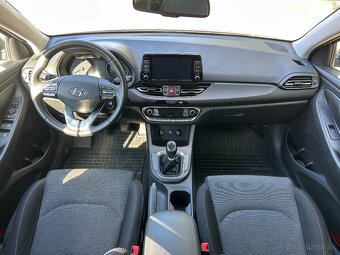 Hyundai i30 CW Family 48V Mild Hybrid 1,5T-GDi 117KW MT/6 - 9