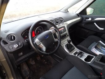 Ford S-MAX 2.0i 107Kw 2x sada kol, 7 míst - 9
