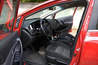 Kia Ceed 1.4 73kw, MT6, Gold - 9
